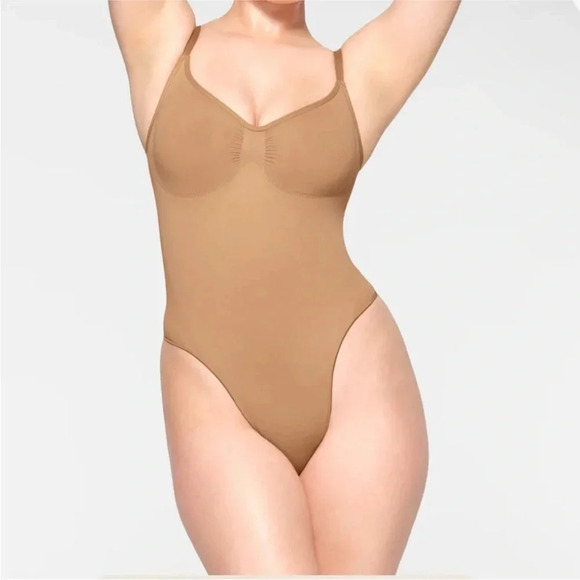 *Final Price* Skims NWOT Seamless Sculpting Thong Body Suit Size XL No Box - Picture 2 of 4